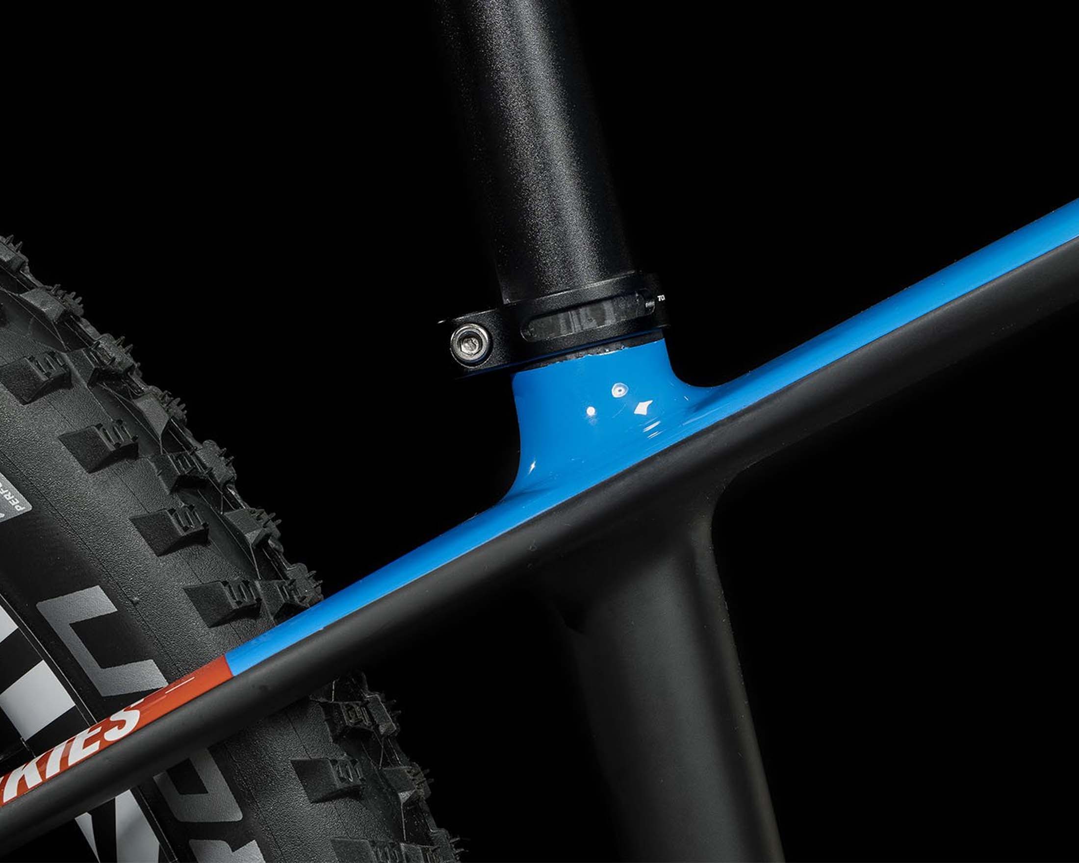 Cube Elite 240 C 62 Pro Carbon Kids Bicycle 2024 carbon n blue n red 24